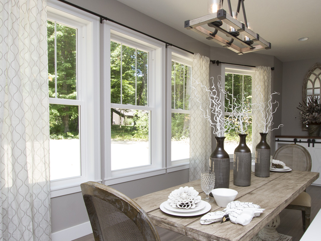 single hung vinyl windows